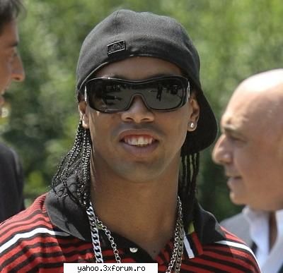 hai să �nchidem pentru o ochii şi să să ne că ronaldinho ar fi semnat cu o